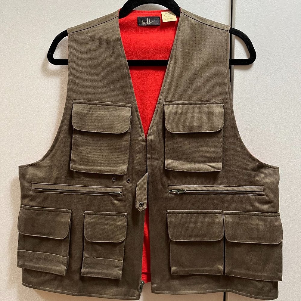 Sleeveless Sport Vest with Multiple Pockets by Trekka